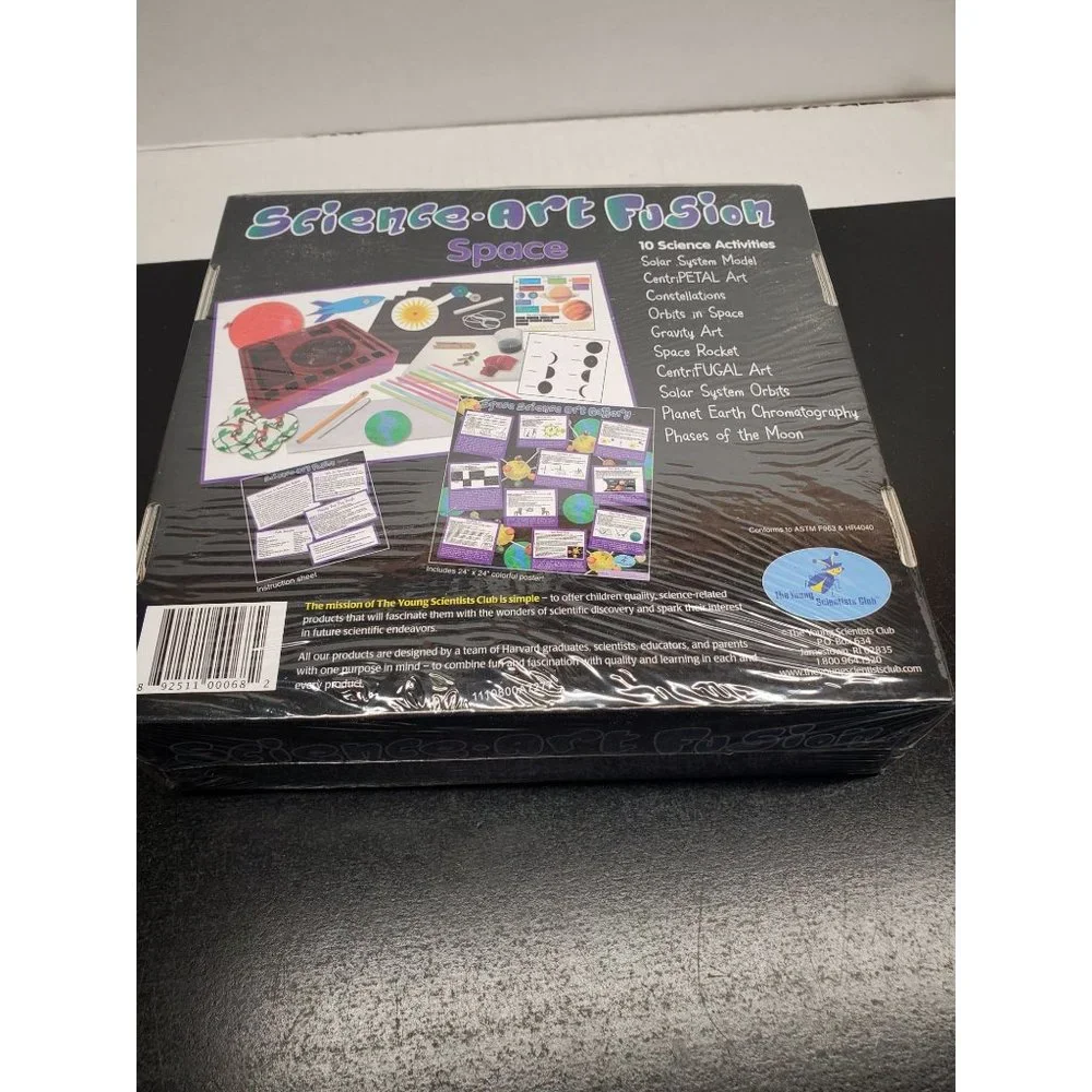The Young Scientists Club Science - Art Fusion Space Craft box - New - Factory S